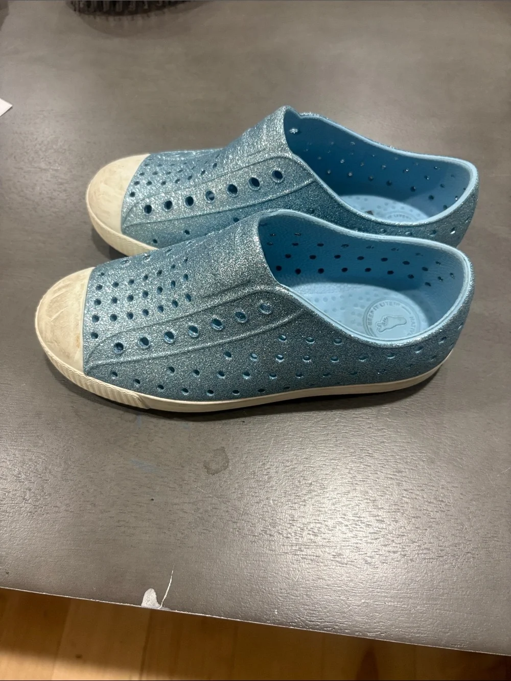 Native Kids Glitter Slip-On Sneakers in Light Blue